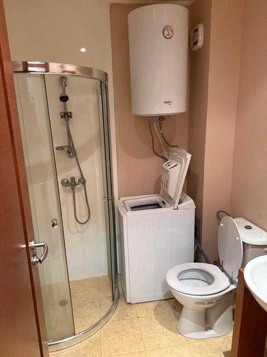 Продава се Двустаен апартамент в Варна, Център - 70 кв.м за 722 €/кв.м - Снимка #4