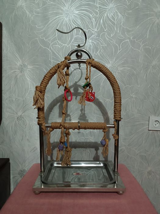 Стенд игровая для попугаев