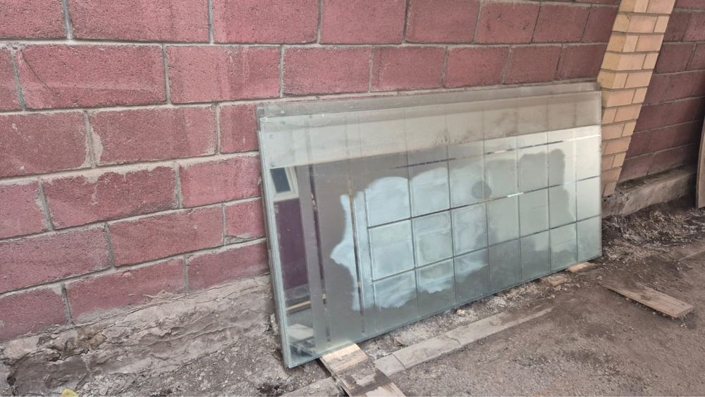 Перегородочное стекло