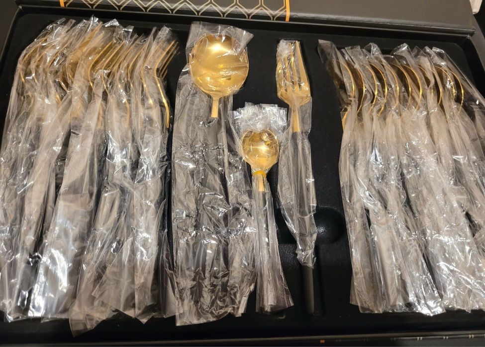 Продам новый  набор