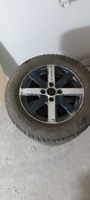 Продам шины для машины