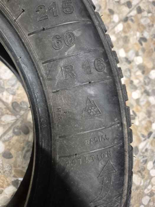 Anvelope 215/60R16 kleber m+s ca noi