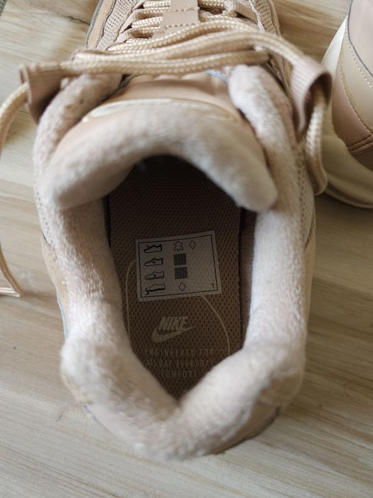 Оригинални дамски маратонки Nike Air Max 95 Bio Beige