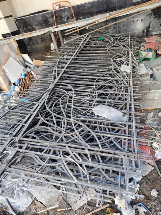 Забор металлический, калитка, забор