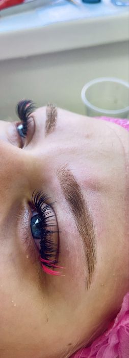 Наращивание ресниц и Брови