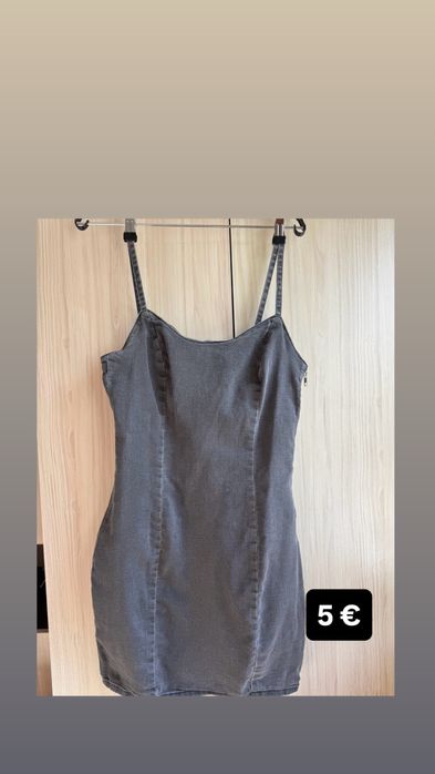 Продавам официални рокли