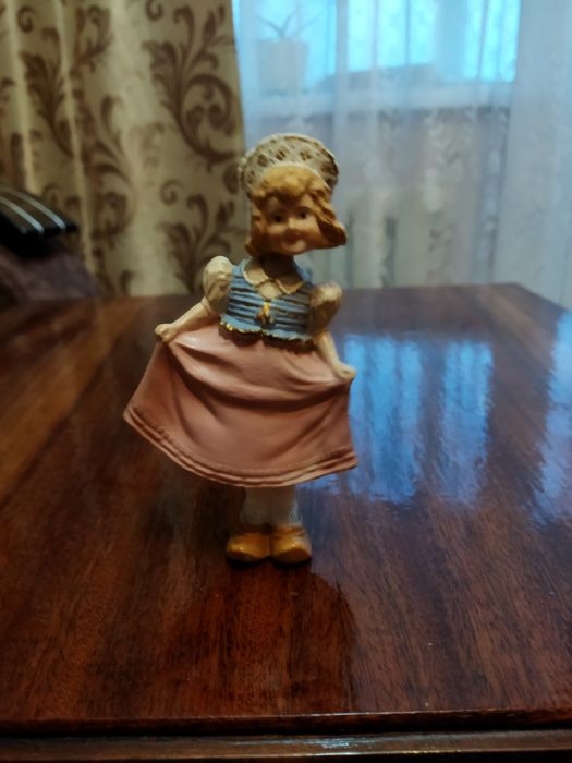 Продам статуэтку