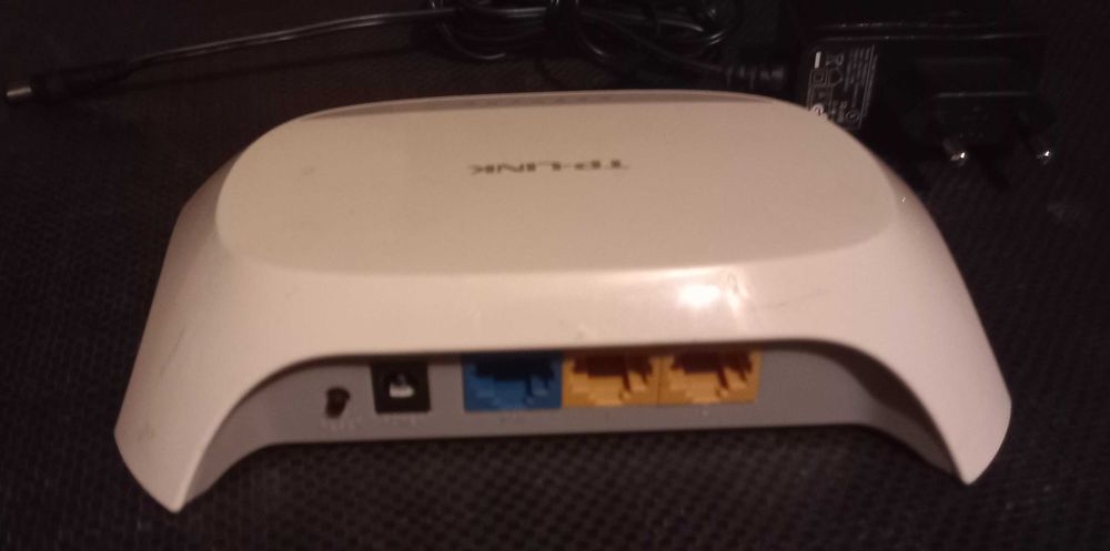 Безжичен рутер TP-Link TL-WR720N скорост до 150Mbps