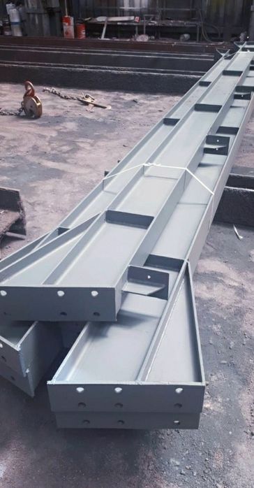 Vand hala metalică este  lucrata din europrofile IPE  are 29×11×4