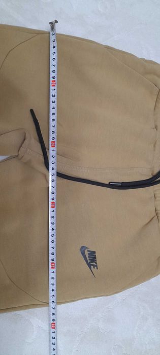 Долнище NIKE намалено