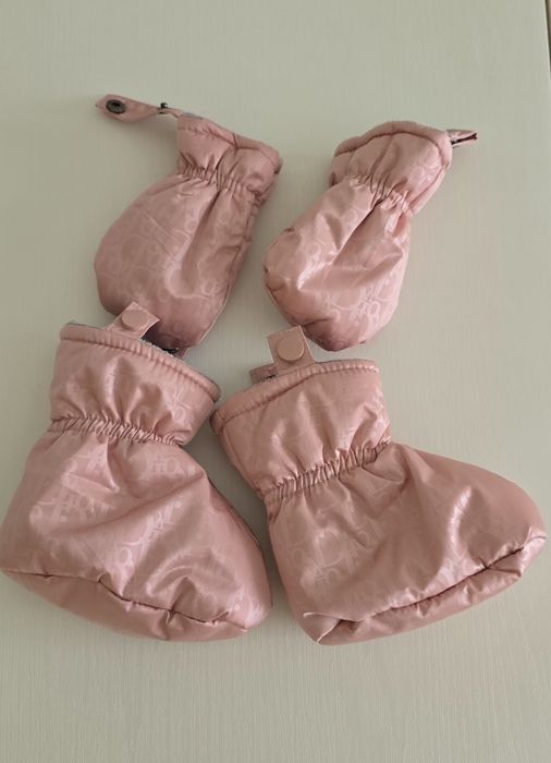 Комбинезон зимний для малышей