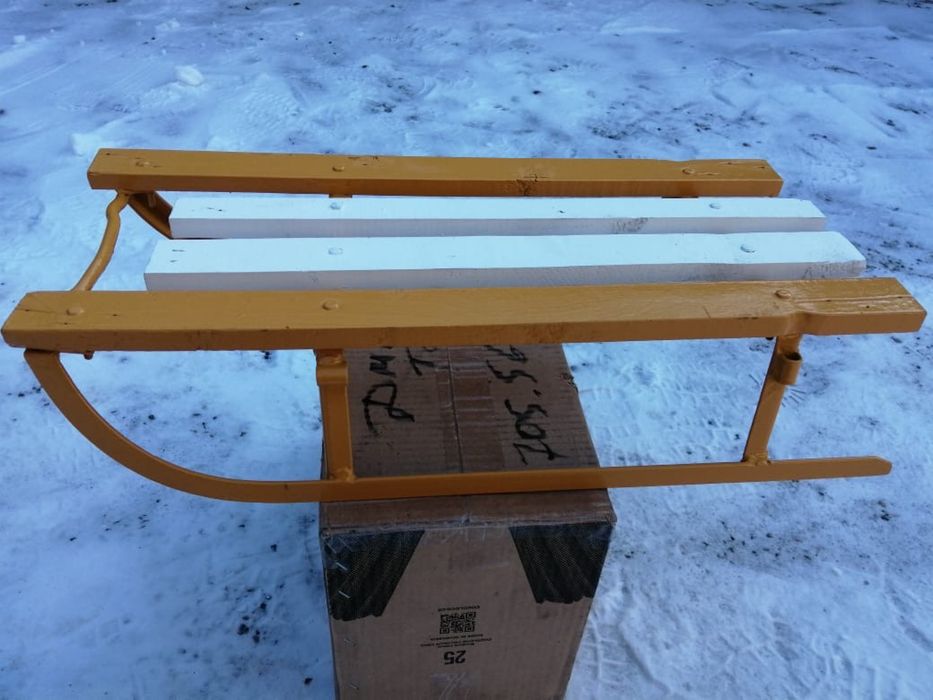 Продам сани в хорошем состояний