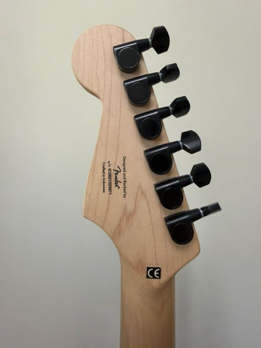 Squier Bullet stratocaster hss ht FSR 2020