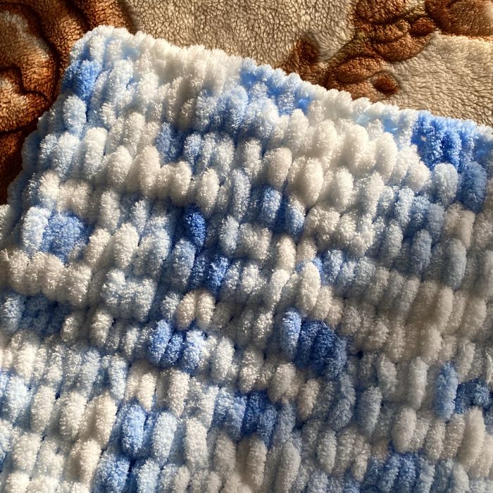 Плюшевое одеяло ручной работы