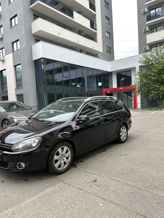 Volkswagen Golf VI  2900€  URGENT