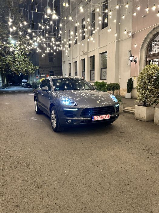 Poesche Macan S