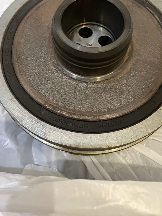 BMW f серия демпферна шайба