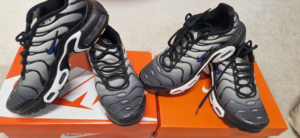 Оригинални маратонки Nike tn -2 чифта