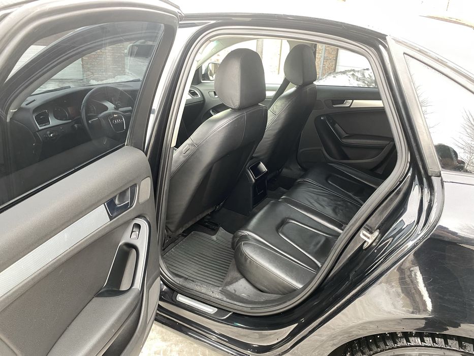 Продам ауди а4 б8 2008 год