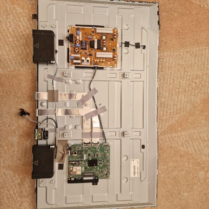 Продам телевизор LG 49UF640V.