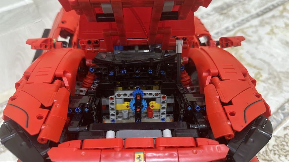 Lego Technic Ferrari Daytona SP3