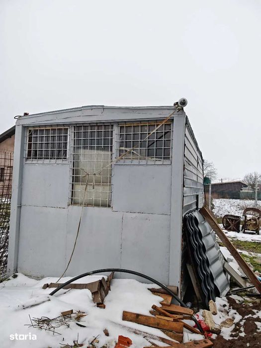 Vand container, spatiu depozitare
