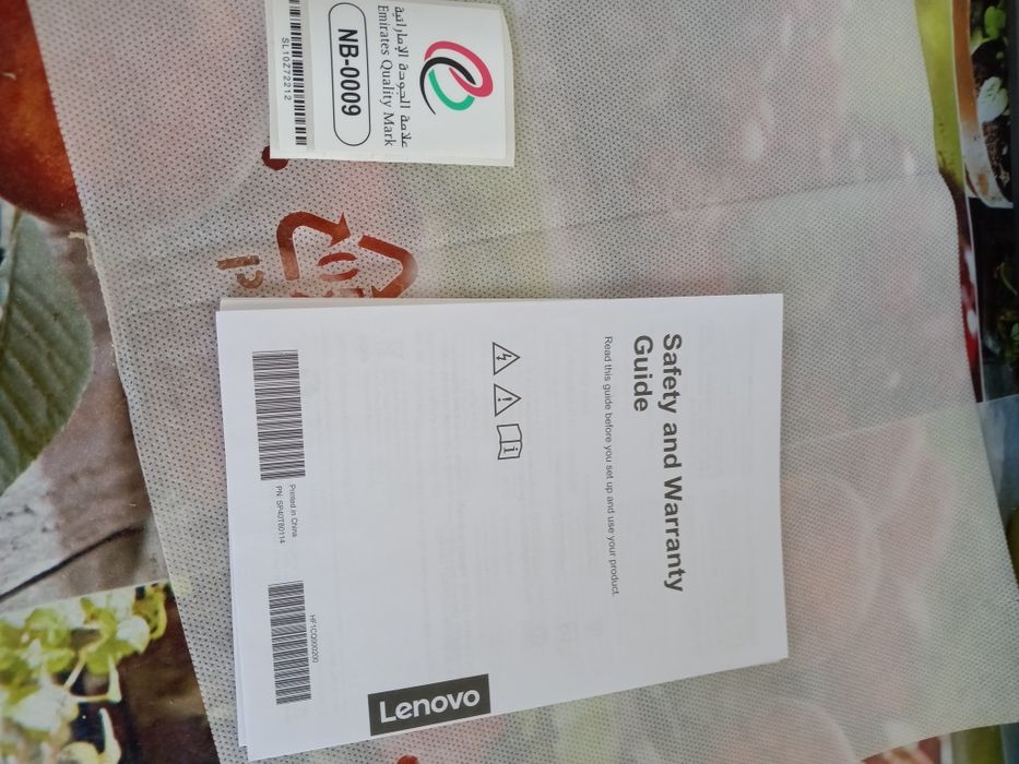 Noutbuk Lenova V15