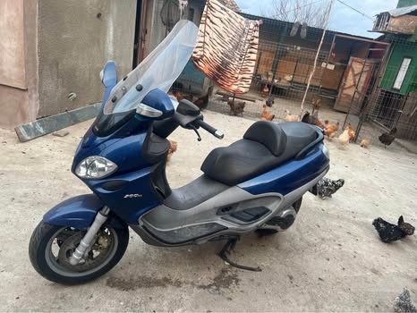 Vand motor piaggio x 9