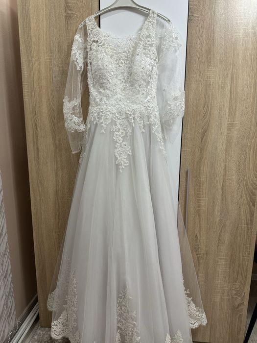 Продавам булченска рокля