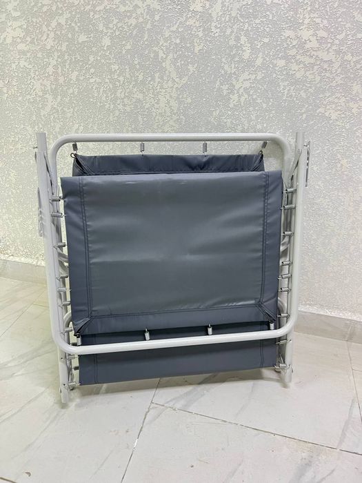 Раскладушка в отличном состоянии