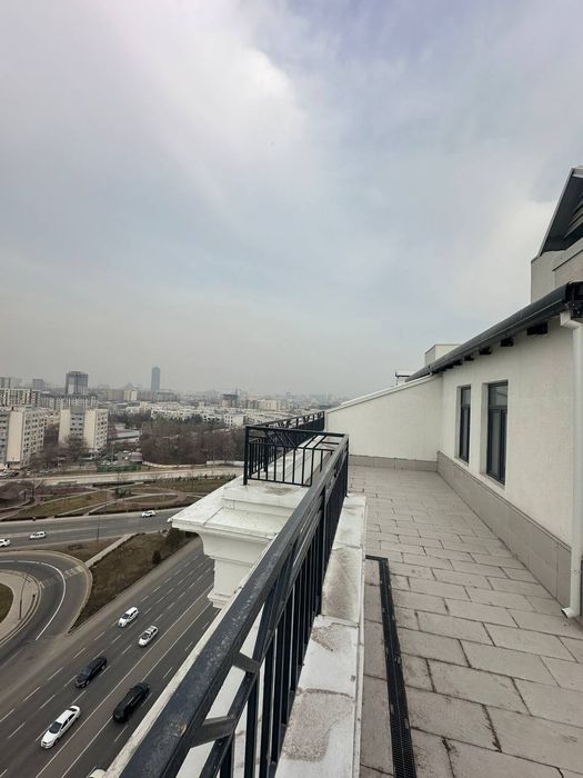 Yengi uy hichkim yashamagan