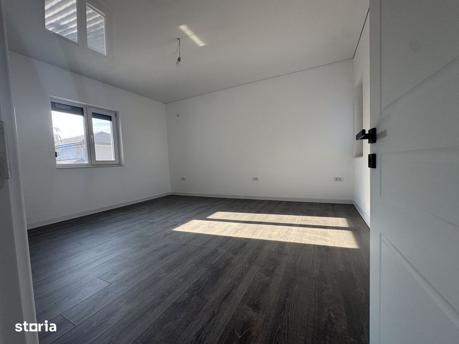 Casa Vila Mogosoaia | 6 camere | P+1+M teren 480mp | Persoana Fizica