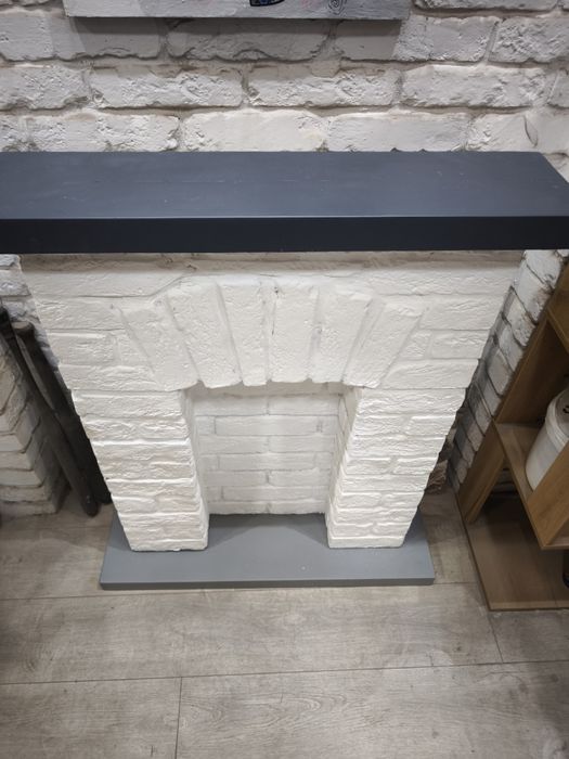 Новогодний камин-декор: тепло без огня