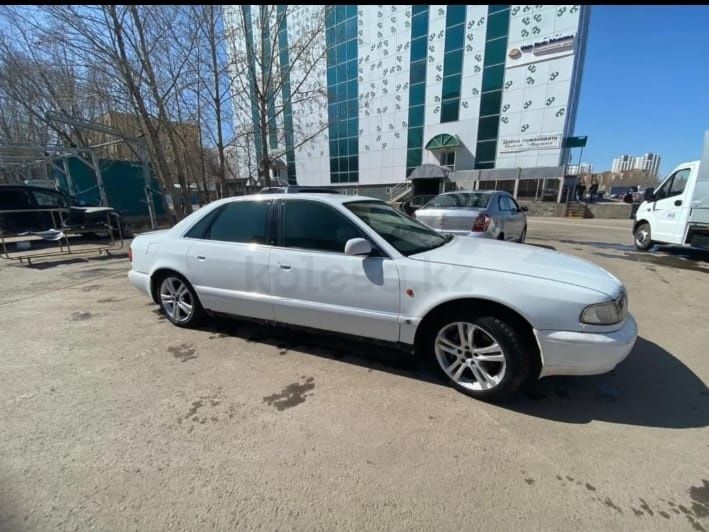 Продам Ауди А8 D2 Quattro