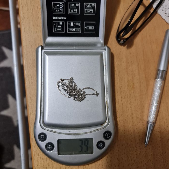 Colier 18 k cu diamante