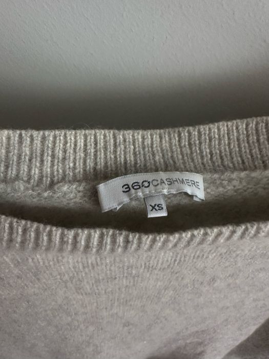 Дамска кашмирена блуза размер XS