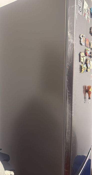 Vand frigider LG nou