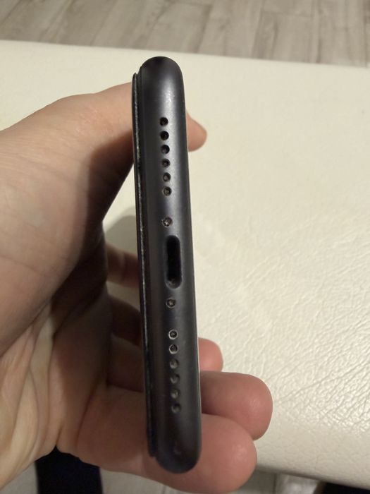 IPhone 11 емкость 78%