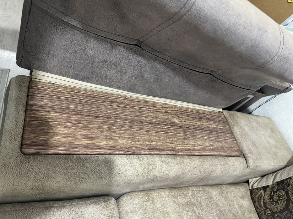 Диван для гостиной