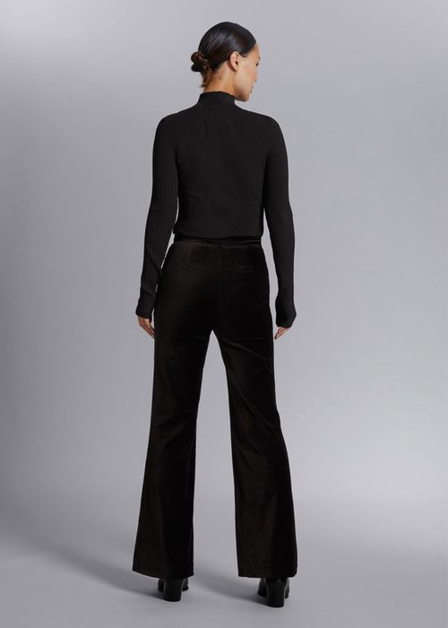 &Other stories Кадифени панталони