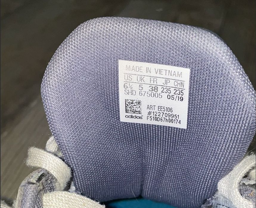 Кроссовки Adidas Falcon оригинал