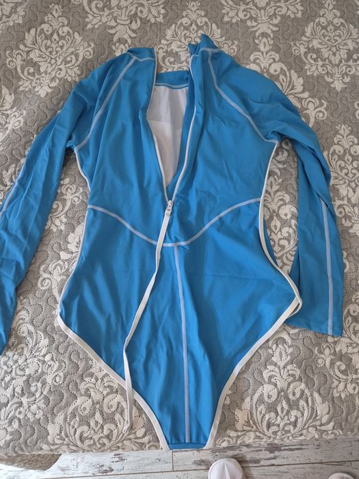 Costum de baie surfing fără etichetă Măsura L