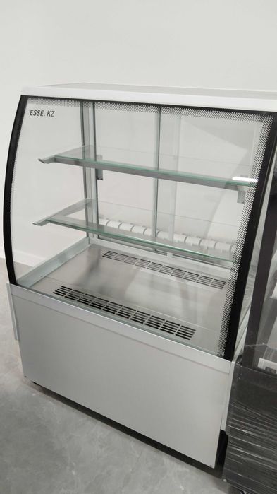 Витринный холодильник