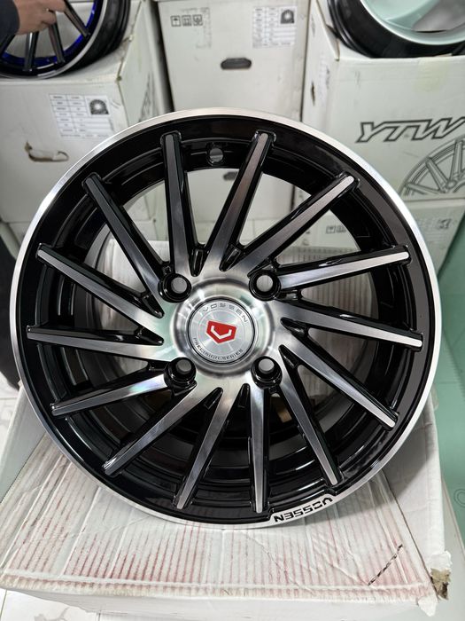 13 vossen saka diska