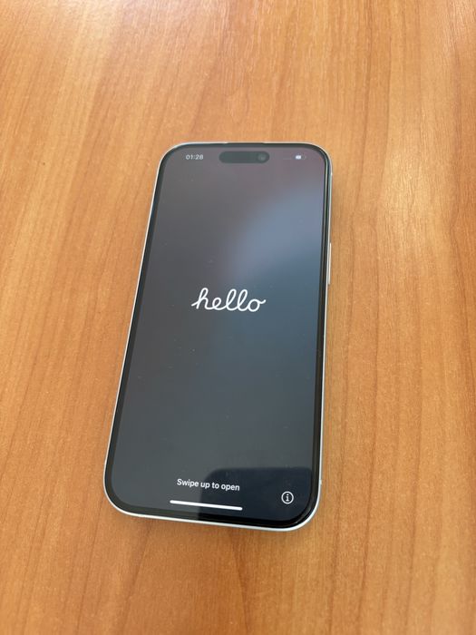 Продам Iphone 15 128bg blue