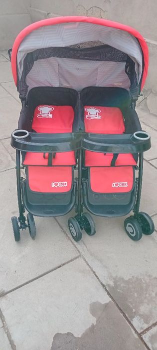 Детская коляска для двойни