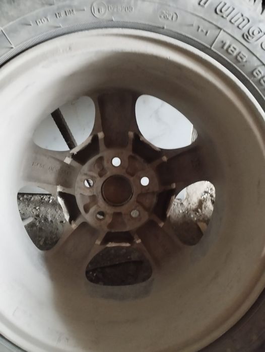 Продам колесные диски R15 для Subaru