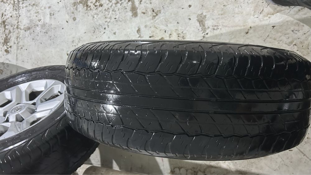 Toyota 4Runner, Prado, Hilux R17