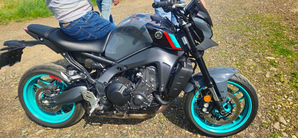 Yamaha MT-9 2023 117cp 6000 KM  ca noua