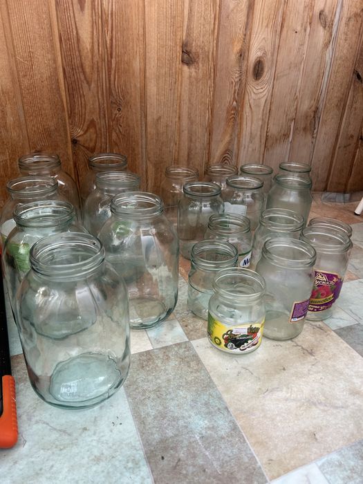 Банки стеклянные (разные объёмы)
